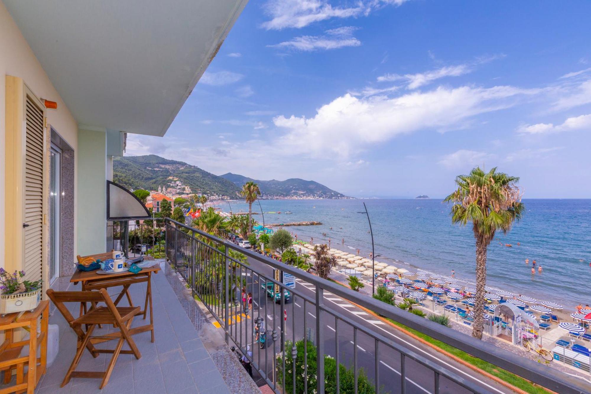Laigueglia Beach Exterior foto